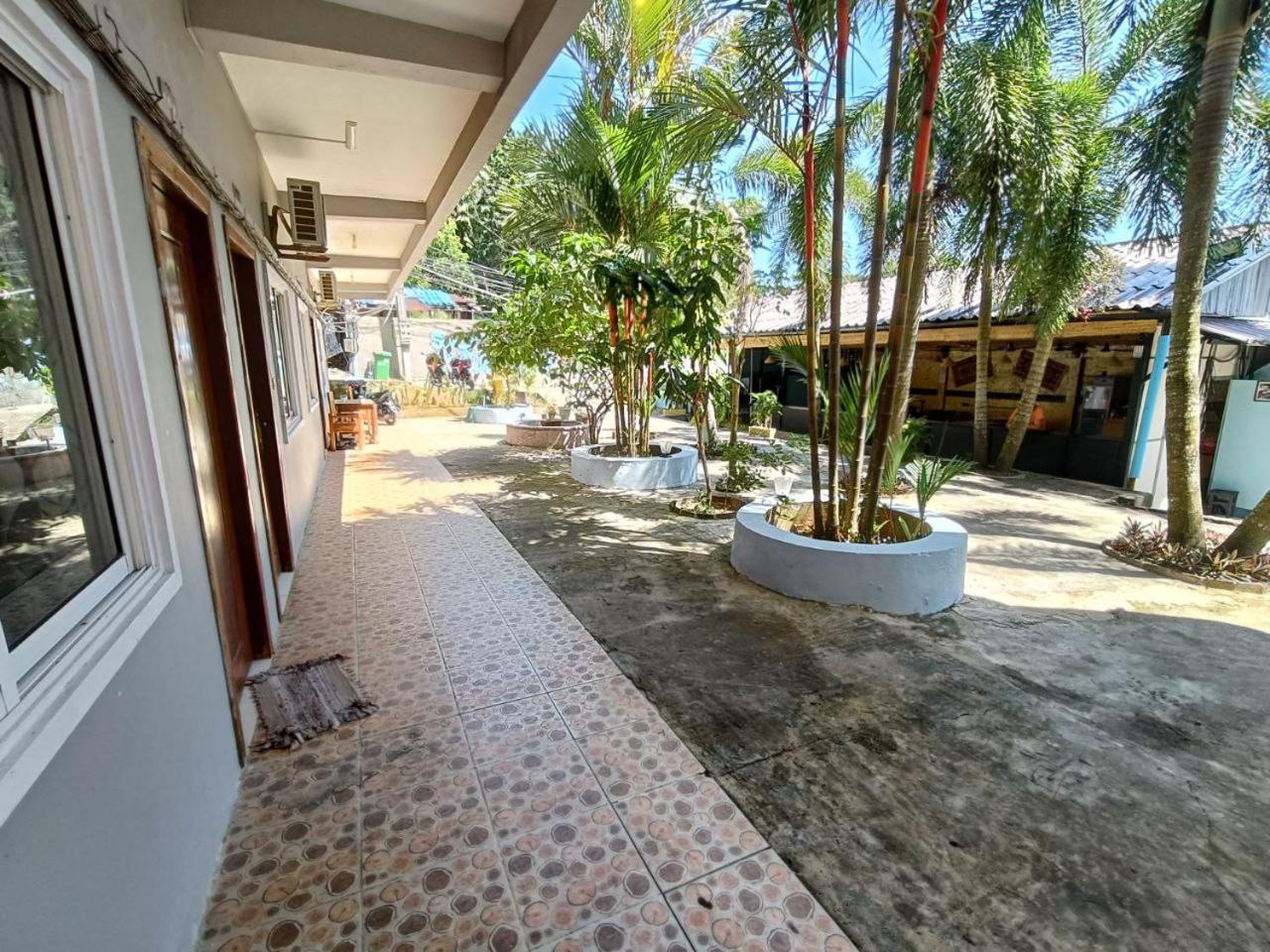 Roomy Guesthouse Kaoh Touch Exterior foto