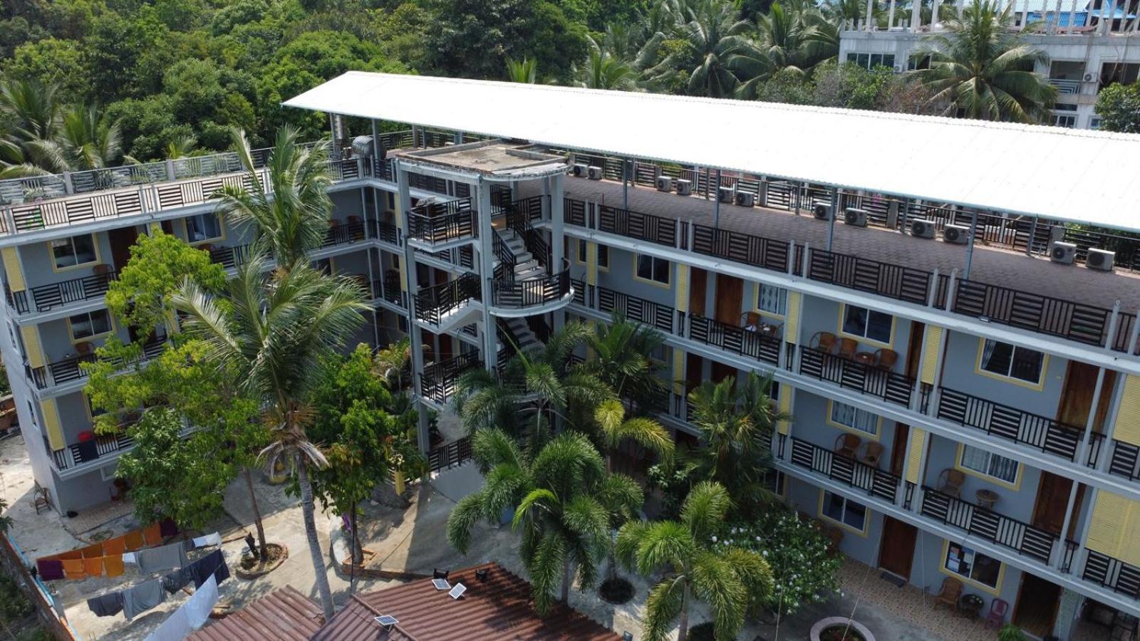 Roomy Guesthouse Kaoh Touch Exterior foto